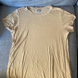 American Eagle distressed t-shirt